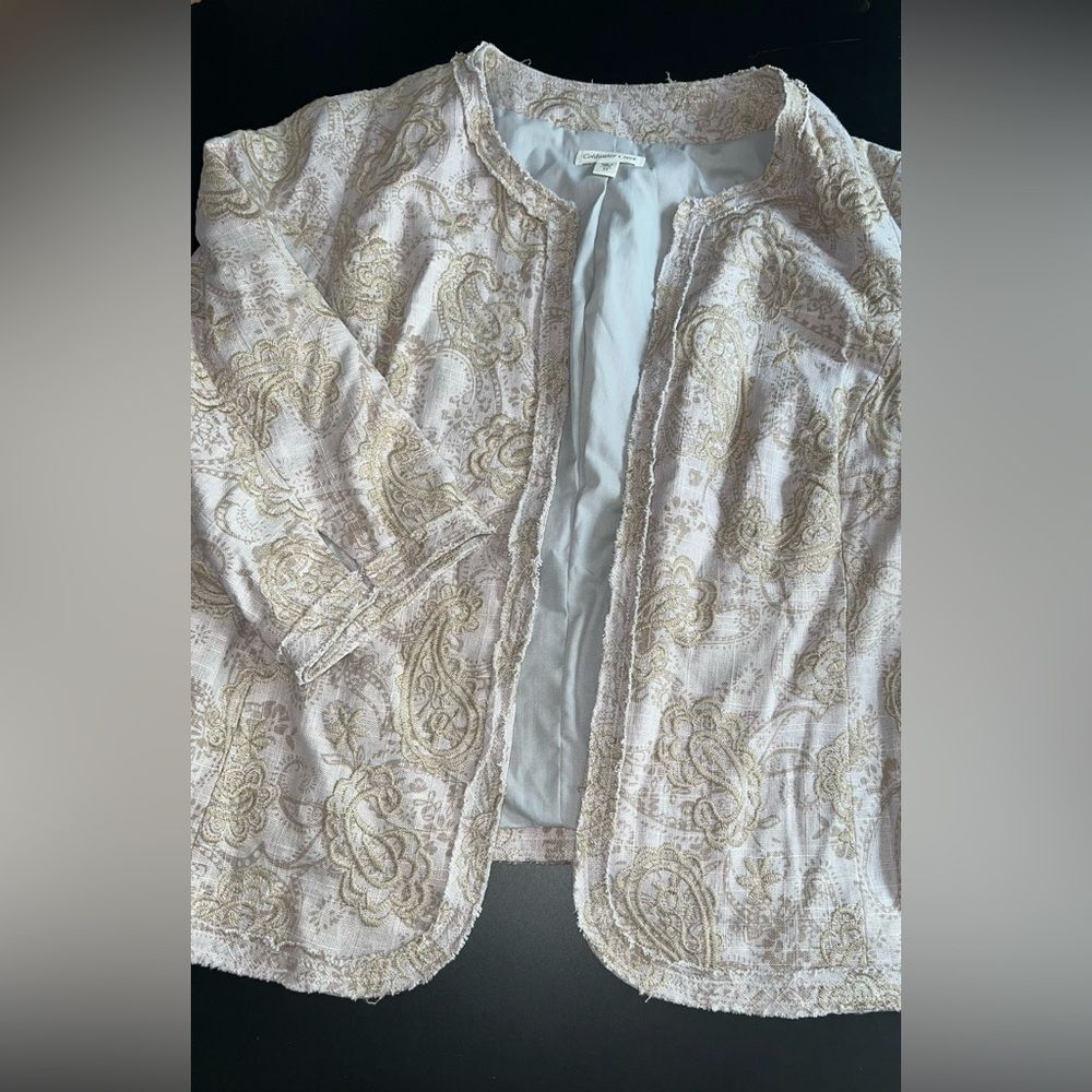 Coldwater Creek Gray& Cream Paisley Embellished Linen blend jacket 3/4 Sleeve 22